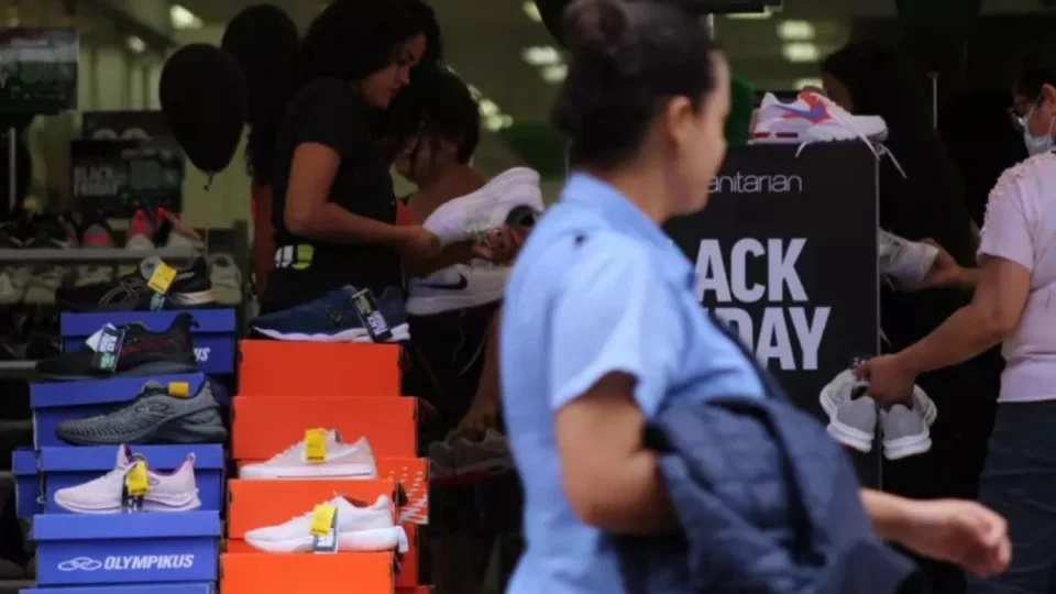 Black Friday: veja dicas para comprar com segurança em Manaus