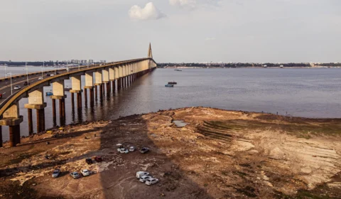 Ponte Rio Negro não corre risco de desabamento, afirmam autoridades