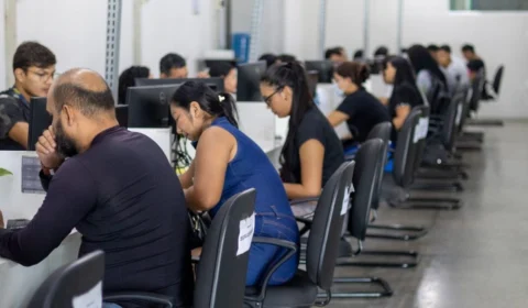 Sines do AM disponibilizam 610 vagas de emprego nesta quinta (7)