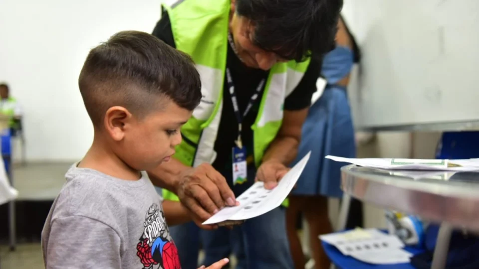 Manaus: crianças podem emitir identidade gratuitamente hoje (8/11)