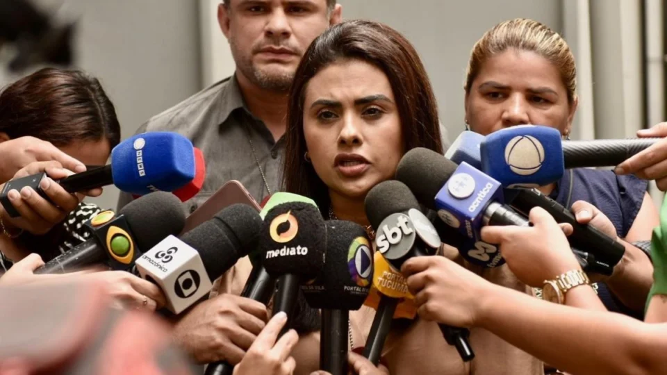 ‘Ele fazia rodízio com as vítimas’, diz delegada sobre padrasto suspeito de estuprar enteados em Manaus