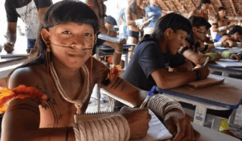 PL do piso salarial de R$ 4.580 para professores indígenas avança na Câmara