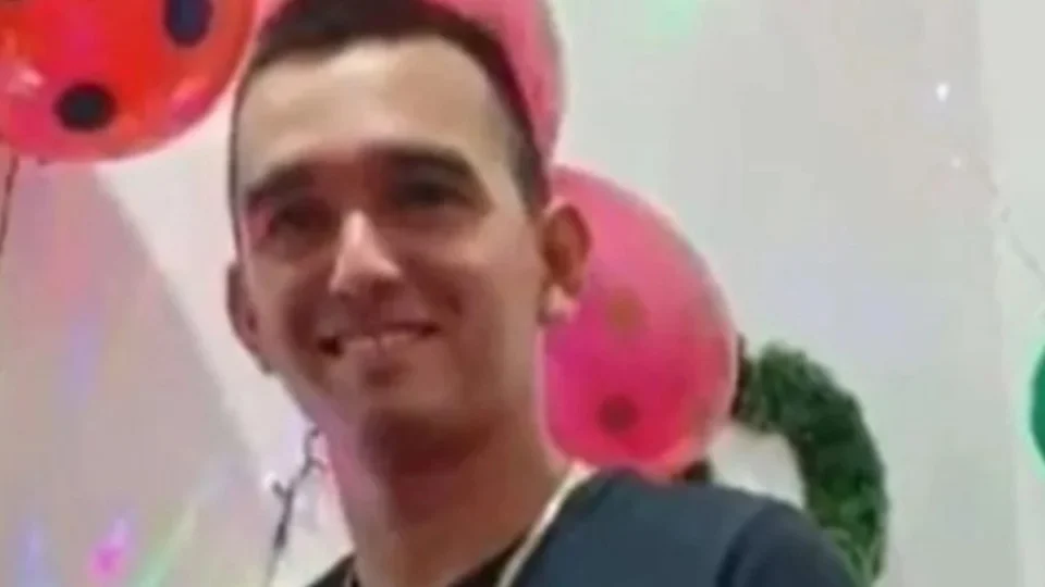 Guarda municipal é encontrado morto algemado e pendurado em árvore no Amazonas