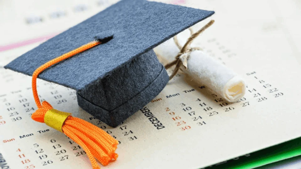 Matrículas para Educação de Jovens e Adultos: prazo é anunciado pelo Governo de Roraima