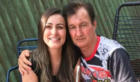 Pai de Andressa Urach convida filha para gravar conteúdo adulto; veja a reação dela