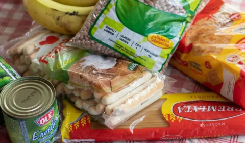 Entenda como funciona a solicitação de cesta básica no CRAS em Manaus