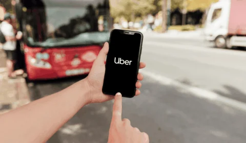 Uber entra no mercado de treinamento de inteligência artificial