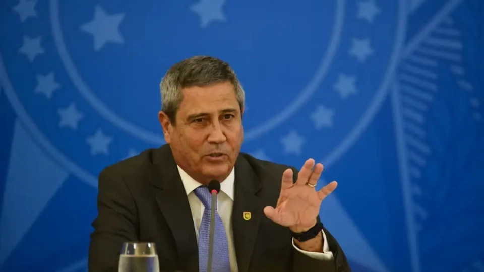 Braga Netto continuará preso; decisão foi do ministro Alexandre de Moraes