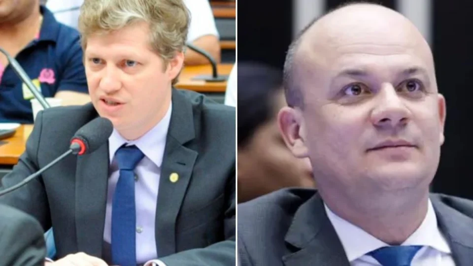 Deputados são indiciados por difamação contra delegado da PF