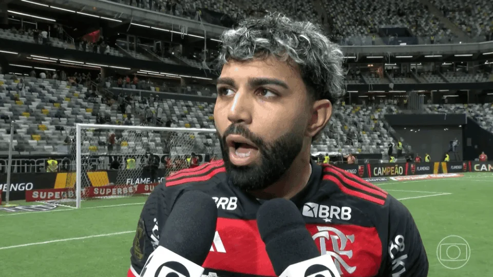 Gabigol anuncia saída do Flamengo após desentendimentos com a diretoria do time