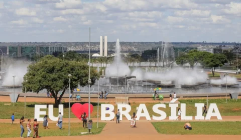 Proclamação da República: veja o que abre e fecha no feriado em Brasília