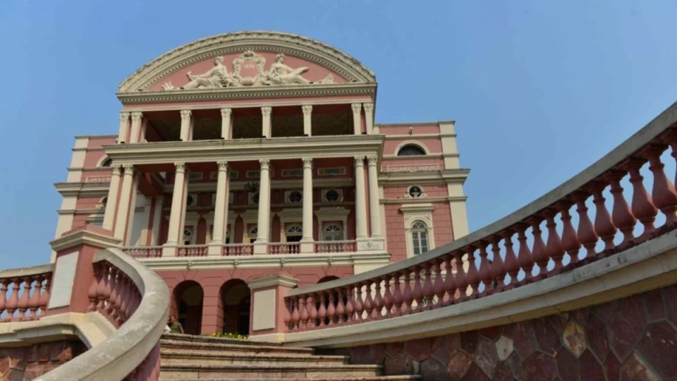 Feriado 20 de novembro: o que abre em Manaus (AM)? Veja lista