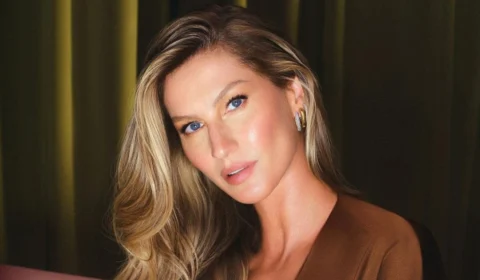 Gisele Bündchen exibe barriguinha de grávida pela 1ª vez após anuncio; veja foto