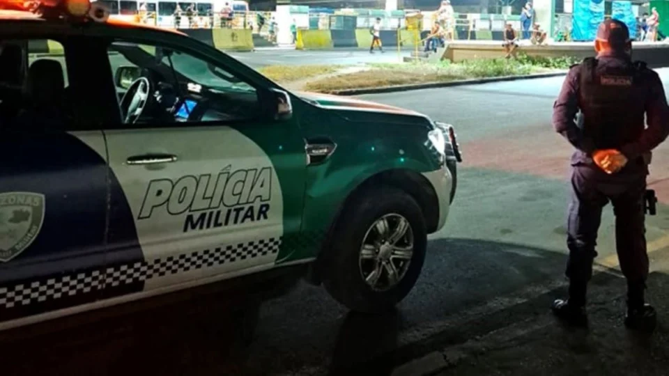 Homem é morto com tiros no abdômen em Manaus