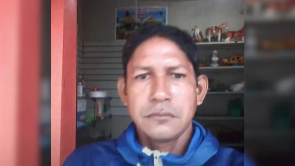 ‘Foi muita perversidade’, disse irmã de homem morto a pedradas em Manaus