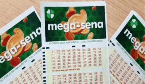 Mulher ganha na Mega-Sena, se separa e ex-marido cobra R$ 66 milhões na Justiça