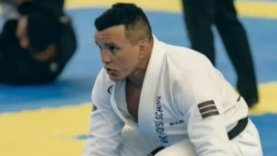 Escola de Jiu Jitsu se pronuncia sobre professor preso por abuso sexual de alunos em Manaus