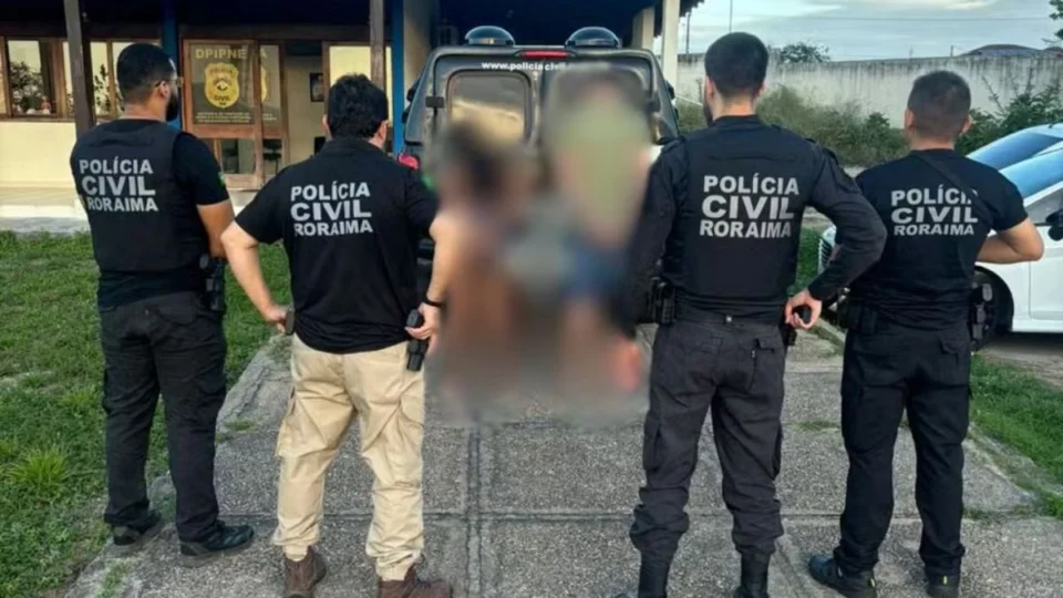 Mãe é presa por usar filha para atrair crianças para prostituição em Roraima