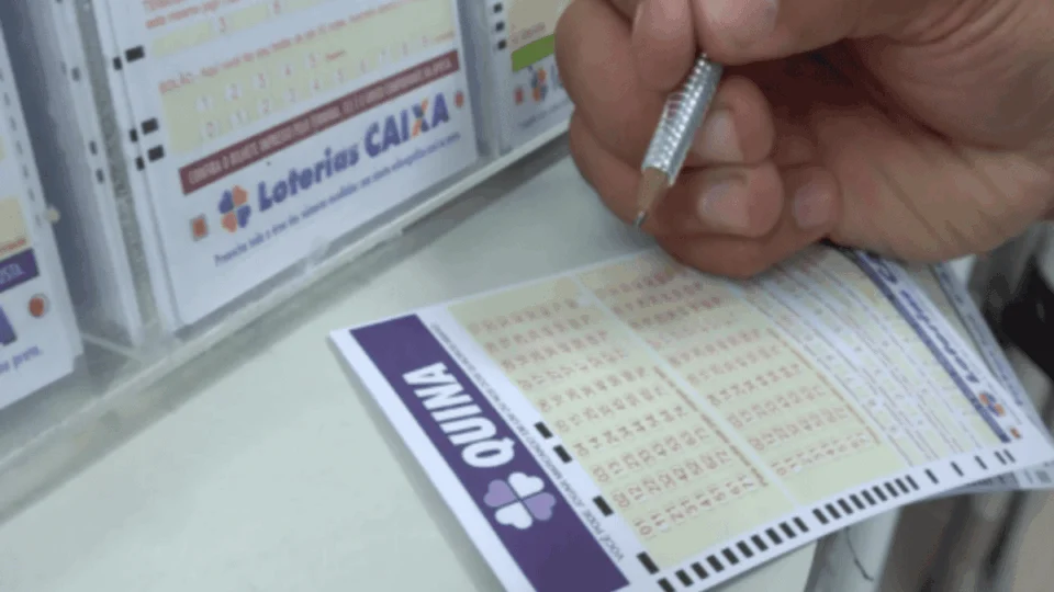 Quina de hoje, segunda-feira (25/11), concurso 6590; prêmio está em R$ 14 milhões