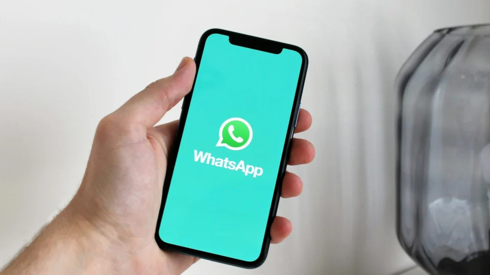 WhatsApp terá novidade para recurso de música que vai parecer com o Instagram; entenda