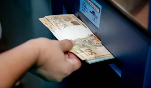 13º Salário: prazo para pagamento da 2ª parcela termina hoje (20)