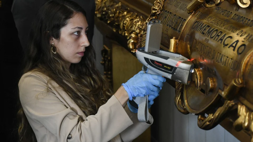 Dia Nacional do Perito Criminal: frases para enviar hoje (04/12)