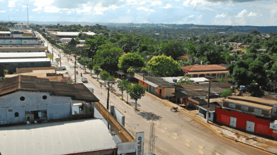 Restos mortais carbonizados são encontrados em área de mata de Epitaciolândia, no Acre