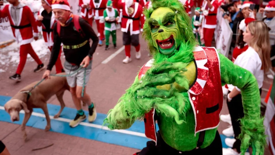 Krampus, cabra em chamas e corrida: conheça 5 tradições de Natal estranhas pelo mundo