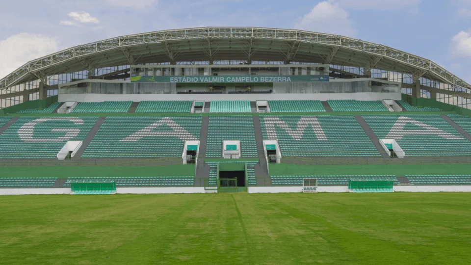 Governo do DF destina R$ 150 mil para combate a incêndios em estádios