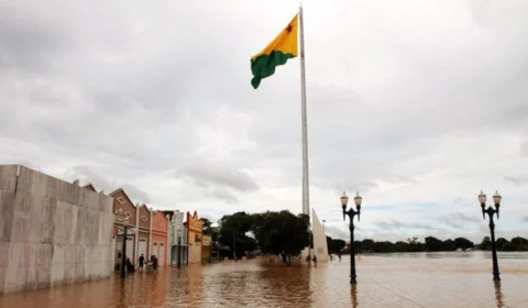 Acre enfrenta risco iminente de cheia e enxurradas, alerta Defesa Civil; confira