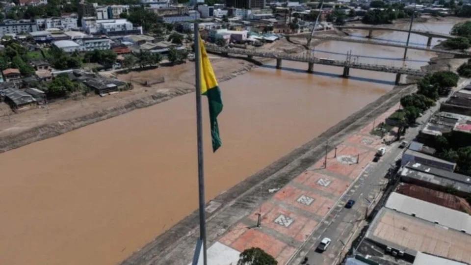 Rio Acre registra crescimento de 11% no nível da água nos primeiros 15 dias de dezembro; confira