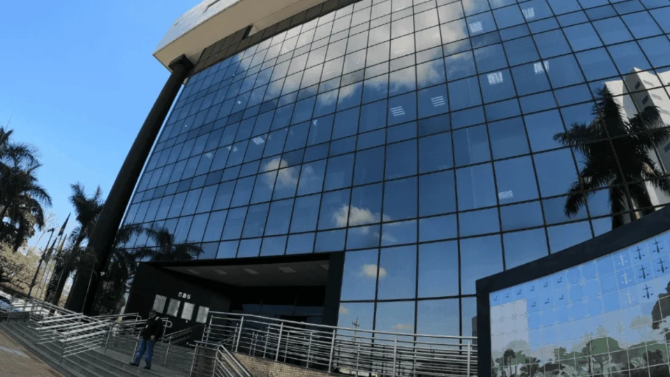 Concurso do TJ-RO: prazo para se inscrever termina hoje (5); confira vagas