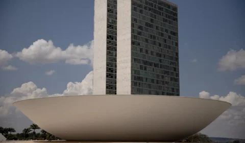 Congresso Nacional aprova LDO; veja quanto ficou o salário mínimo