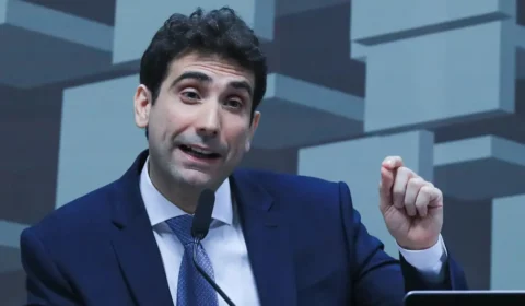 Lula assina nomeação de Gabriel Galípolo como novo presidente do Banco Central