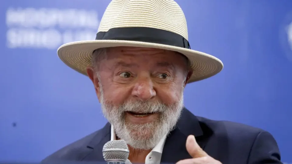 Lula comemora aprovação da reforma tributária: ‘marco histórico’