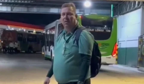 Motorista de ônibus é demitido após cobrar décimo terceiro atrasado em Manaus