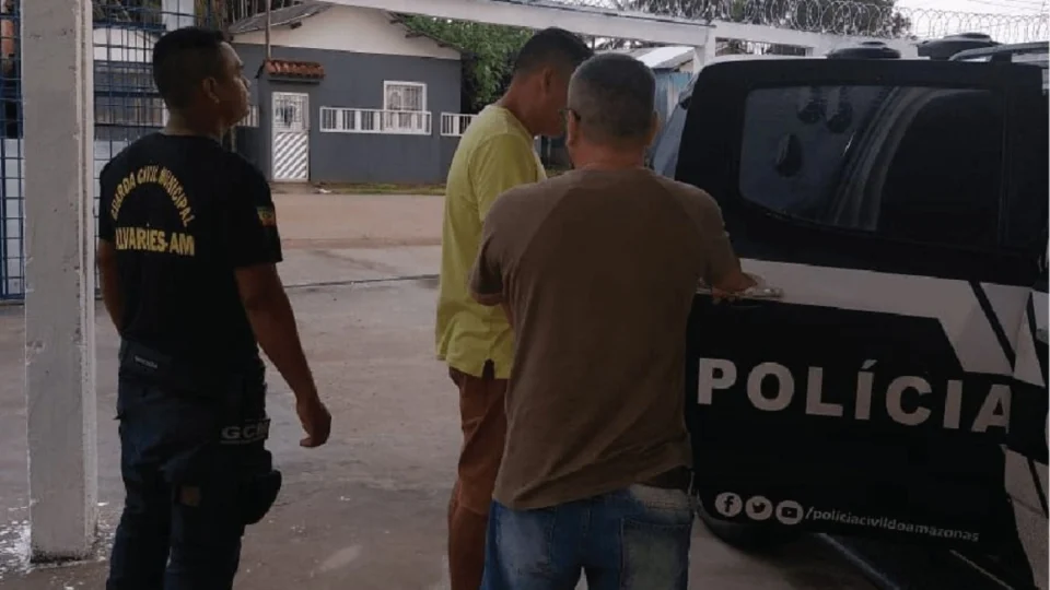 Mulher é agredida, abusada, ameaçada e mantida em cárcere privado no AM; suspeito é preso