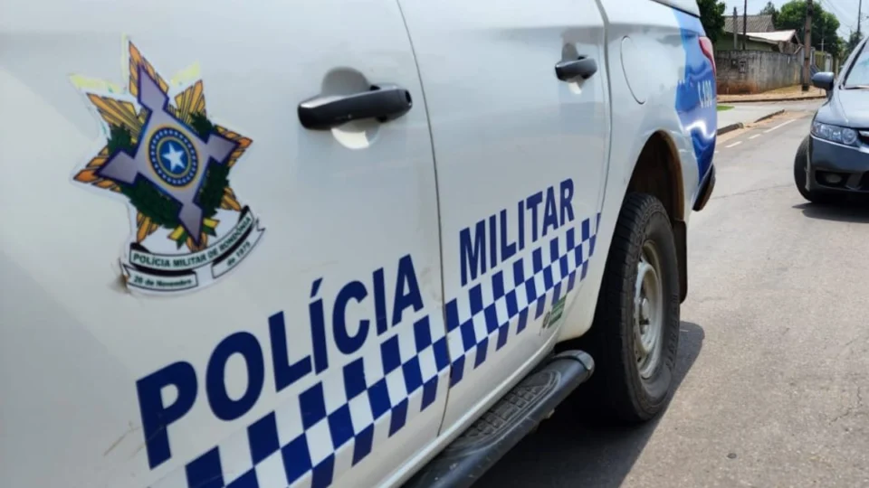 Adolescente é agredida pela namorada em briga por ciúmes em Porto Velho