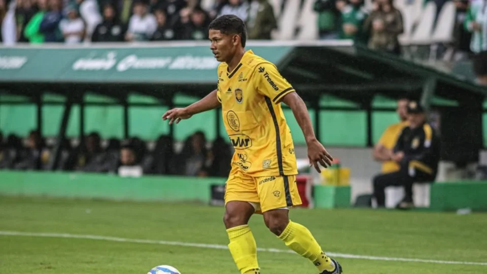 Amazonas FC divulga preços dos ingressos para estreia no Barezão 2026