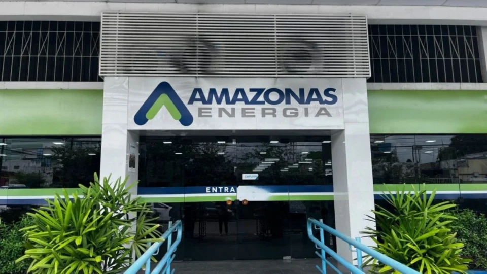 Ex-funcionários do Amazonas demitidos pela Eletrobras, após privatização, podem ser readmitidos