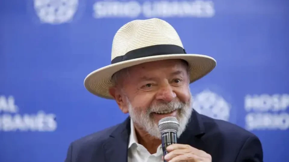 Lula se reúne com ministros nesta sexta-feira (20)