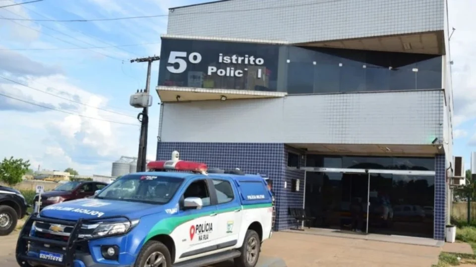 Filha agride mãe na cabeça com garrafa de vidro na noite de Natal em Boa Vista