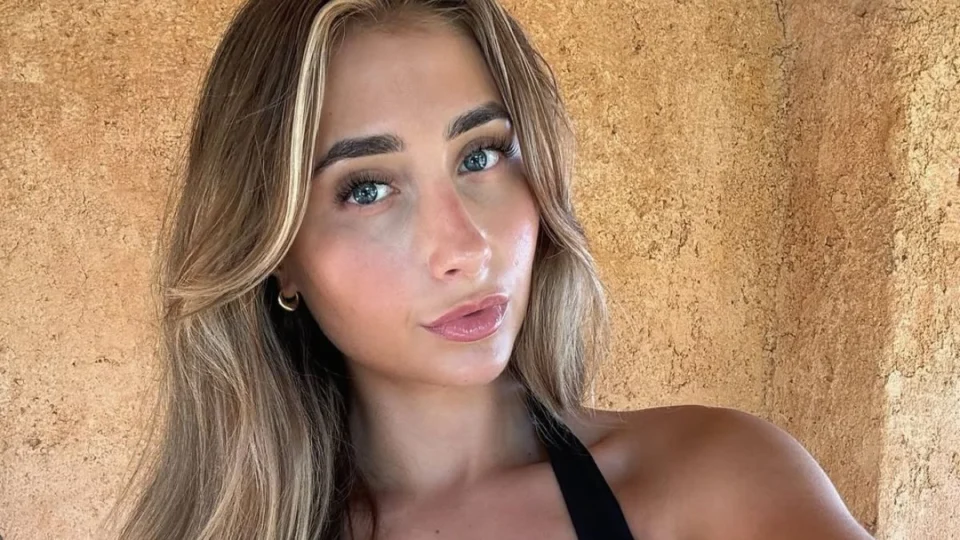 Modelo sucesso do OnlyFans tem relação com 100 homens e é ameaçada de expulsão do Airbnb