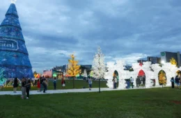 Brasília: atrações de natal iluminam a Esplanada