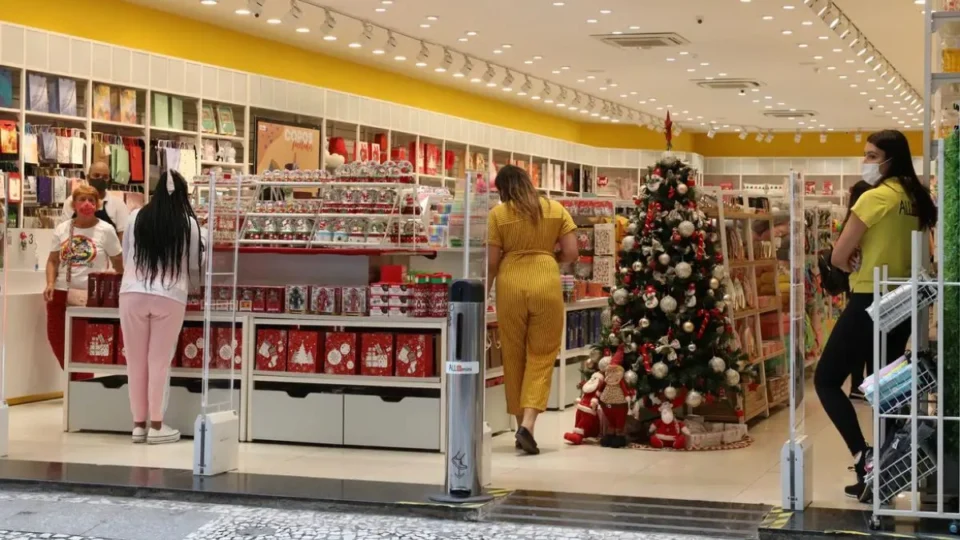 Troca de presentes: conheça seus direitos e evite problemas