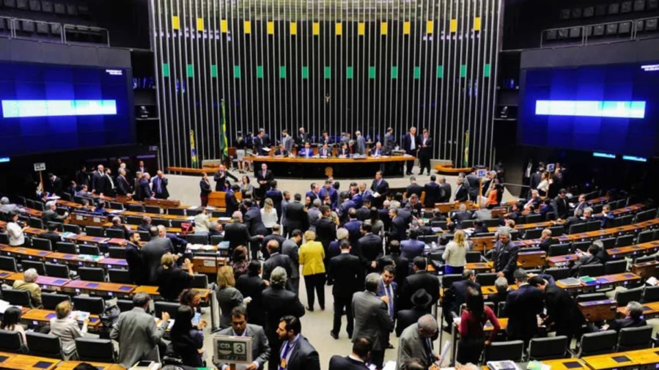 Ranking dos Políticos: saiba quem é  destaque na bancada de Rondônia