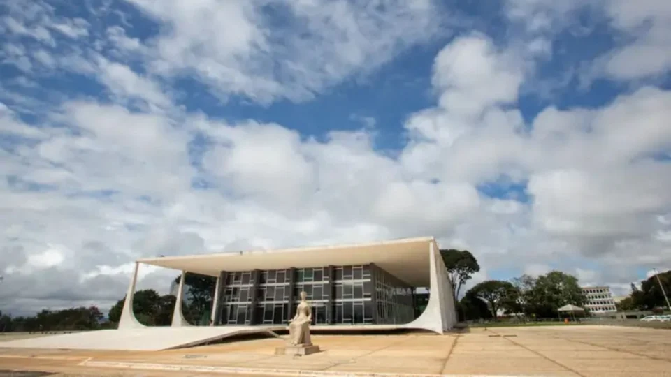 Julgamento sobre redes sociais retoma no STF