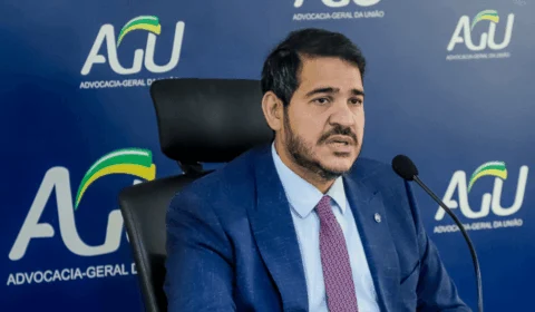 AGU pede a PF para investigar onda de fake news sobre taxação do Pix