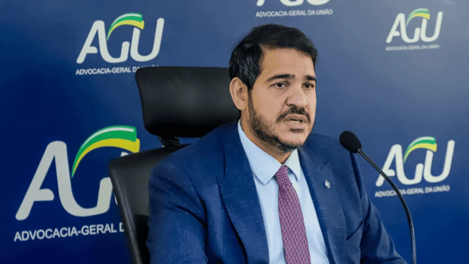 AGU contrata advogados para extraditar foragidos do 8/1