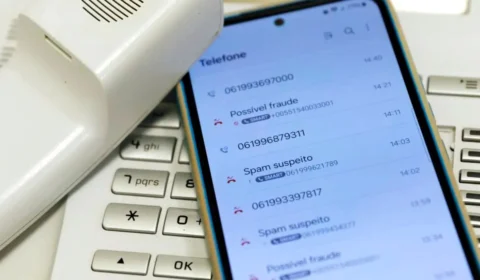 Anatel anuncia novas regras e punições para combater ligações irregulares